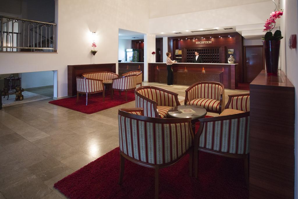Hotel San Terme Laktasi Exterior photo